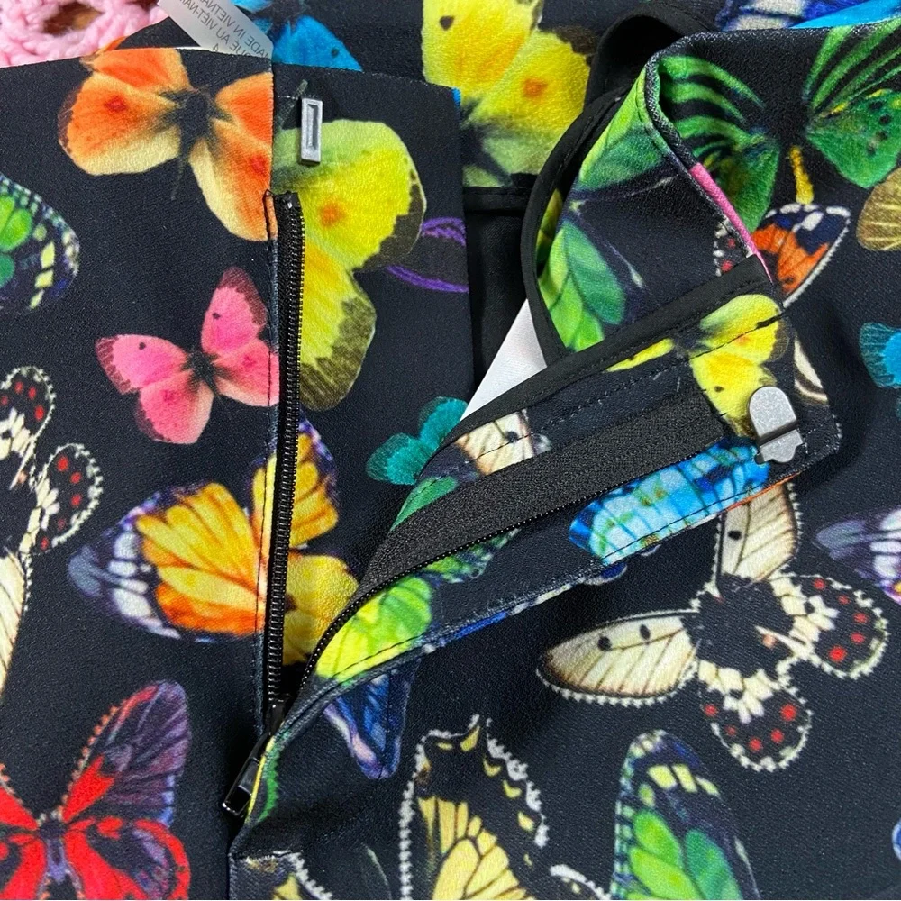 Alice + Olivia Teeny Rainbow Butterfly Print Flare Bell Bottom Pants Size 4 - Picture 9 of 16
